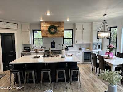 20976 Upper Lowland Ave Eagle River, AK 99577