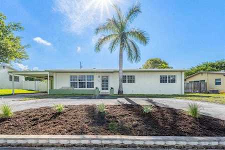 120 S 11th Street Lantana, FL 33462