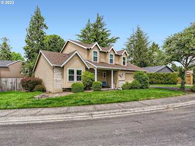 454 SW Seminole DR Beaverton, OR 97006