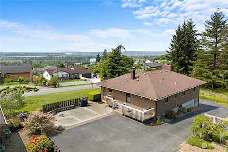 121 81st Ave NE Lake Stevens, WA 98258