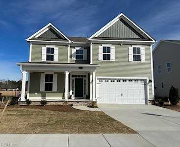 433 Regency St Chesapeake, VA 23320