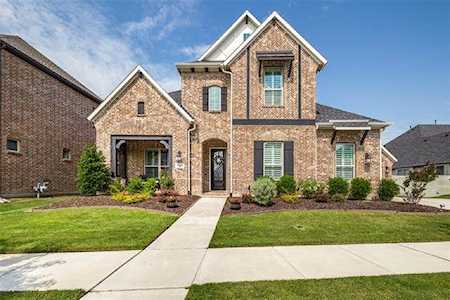 1505 Petal Court Argyle, TX 76226