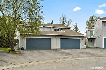 1909 Parkview Circle Anchorage, AK 99501