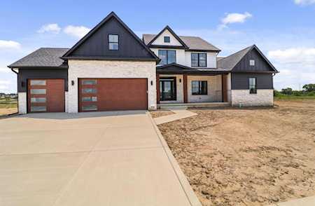9905 Switch Grass Ln St. John, IN 46373