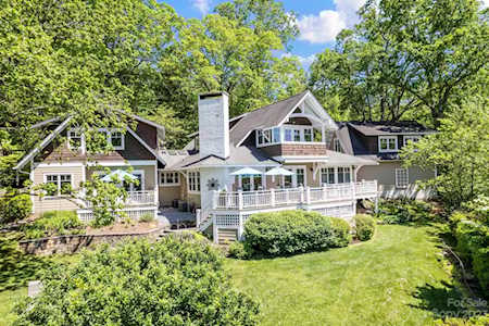 207 Rhododendron Ave Black Mountain, NC 28711