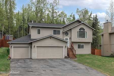 19043 Chrystal Island Dr Eagle River, AK 99577