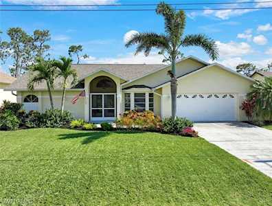 1402 SW 18th Terrace Cape Coral, FL 33991