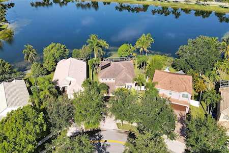 1128 NW 133rd Ave Pembroke Pines, FL 33028