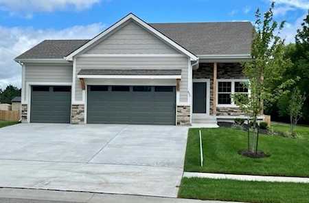 802 Merion St Lansing, KS 66043