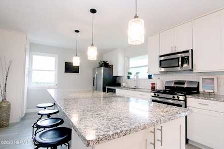 1414 Jean CT Jacksonville, FL 32207