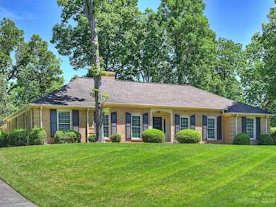 3525 School House Ln Charlotte, NC 28226