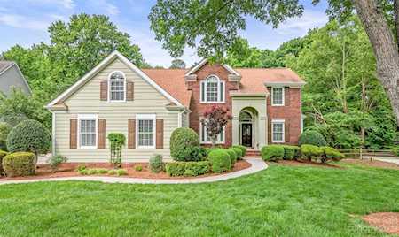 4720 Avonwood Ln Charlotte, NC 28270