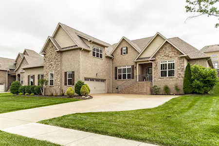 1036 Luxborough Dr Hendersonville, TN 37075