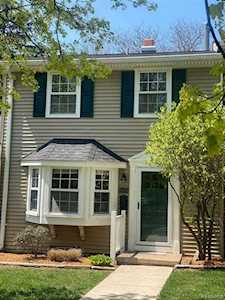 19979 Seabrook Ct Northville Twp, MI 48167