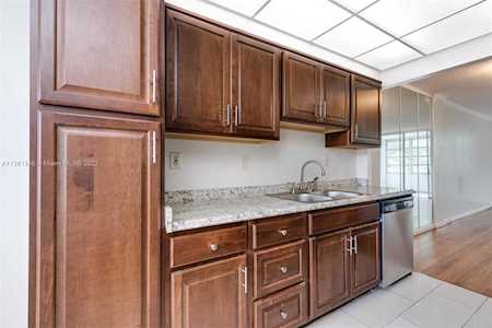 2998 NW 48th Ter #432 Lauderdale Lakes, FL 33313