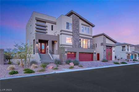8512 Baltimore Heights Ct Las Vegas, NV 89113