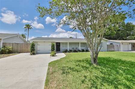 4414 W Bay Court Ave Tampa, FL 33611