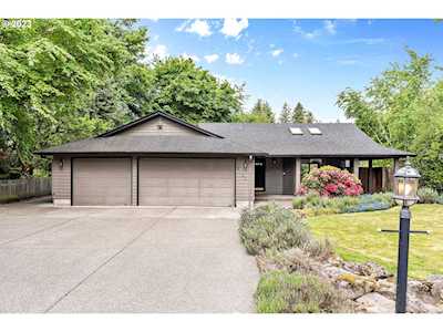 9810 NW 29th AVE Vancouver, WA 98665