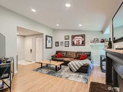 11002 SE Petrovitsky Rd #G304 Renton, WA 98055