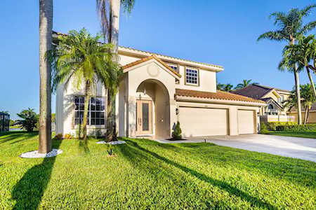 8895 Indian River Run Boynton Beach, FL 33472
