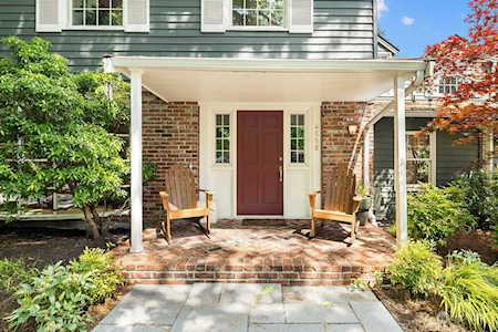 4558 91st Ave SE Mercer Island, WA 98040