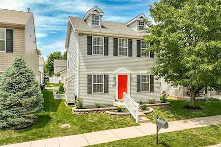 1021 Carpathian Dr Lake St Louis, MO 63367