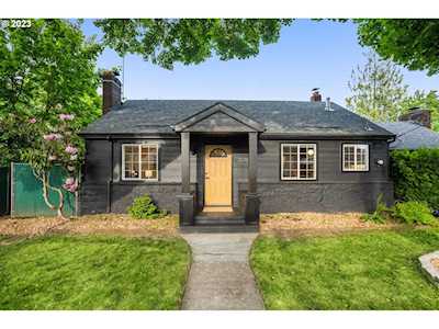 3578 SE 77th AVE Portland, OR 97206