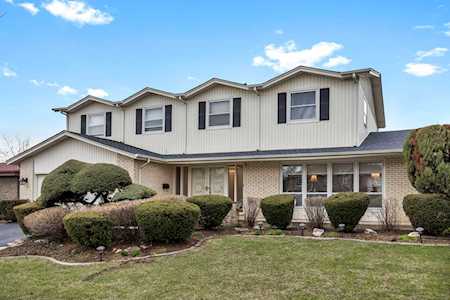 2424 N Evergreen Ave Arlington Heights, IL 60004