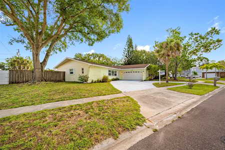 7229 Amhurst WAY Clearwater, FL 33764