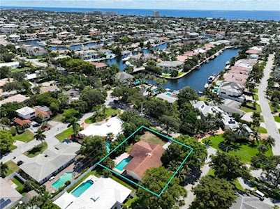 2265 NE 30th Ct Lighthouse Point, FL 33064