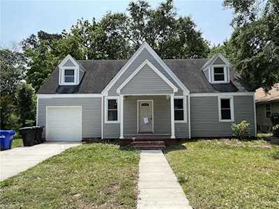118 Baldwin Ave Portsmouth, VA 23702