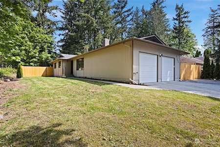 21606 SE 271st Place Maple Valley, WA 98038
