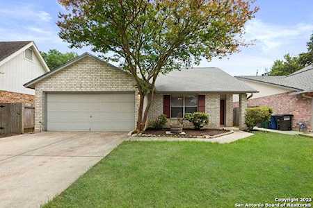 13823 Blenhein Ridge San Antonio, TX 78231