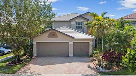 3309 SW 181st Ter Miramar, FL 33029