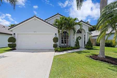 1875 Oak Berry Circle Wellington, FL 33414