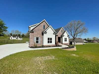 1226 Ballentrace Blvd Lebanon, TN 37087