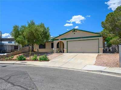 834 Vermillion Dr Henderson, NV 89002