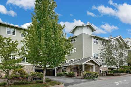 4406 Providence Point Place SE #101 Issaquah, WA 98029