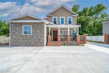 2575 Narrow St Chesapeake, VA 23324