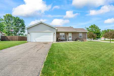 1931 W Westbrook Dr North Vernon, IN 47265