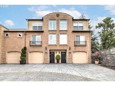 8265 SW Seneca ST Tualatin, OR 97062