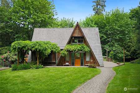 9440 Hume Ln NE Bremerton, WA 98311