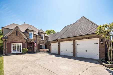 538 Ogilie Cv Collierville, TN 38017
