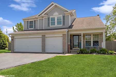 2001 Glenridge Ct Plainfield, IL 60586