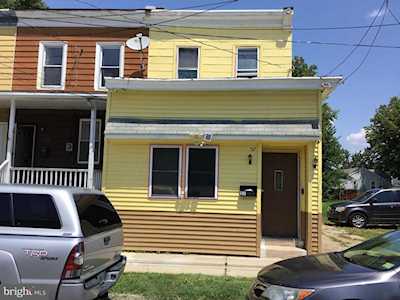 57 W Pitman St Penns Grove, NJ 08069