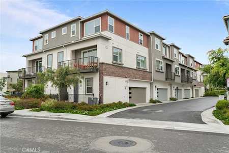 206 Siena Lake Forest, CA 92630