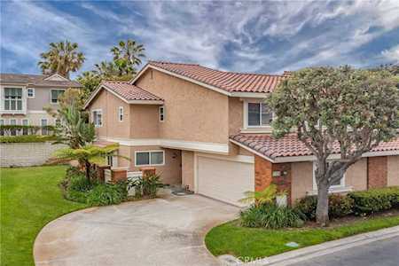 7806 Seabreeze Dr Huntington Beach, CA 92648