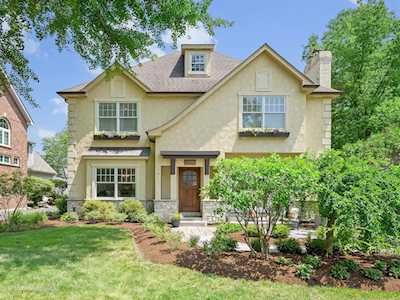 105 Woodstock Ave Clarendon Hills, IL 60514