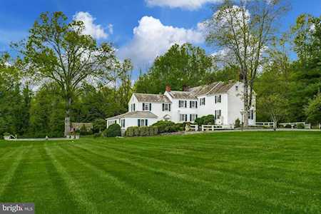 1465 Chestnut Ridge Rd Upper Black Eddy, PA 18972