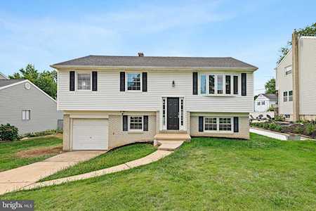 1104 N Overhill Ct Wilmington, DE 19810